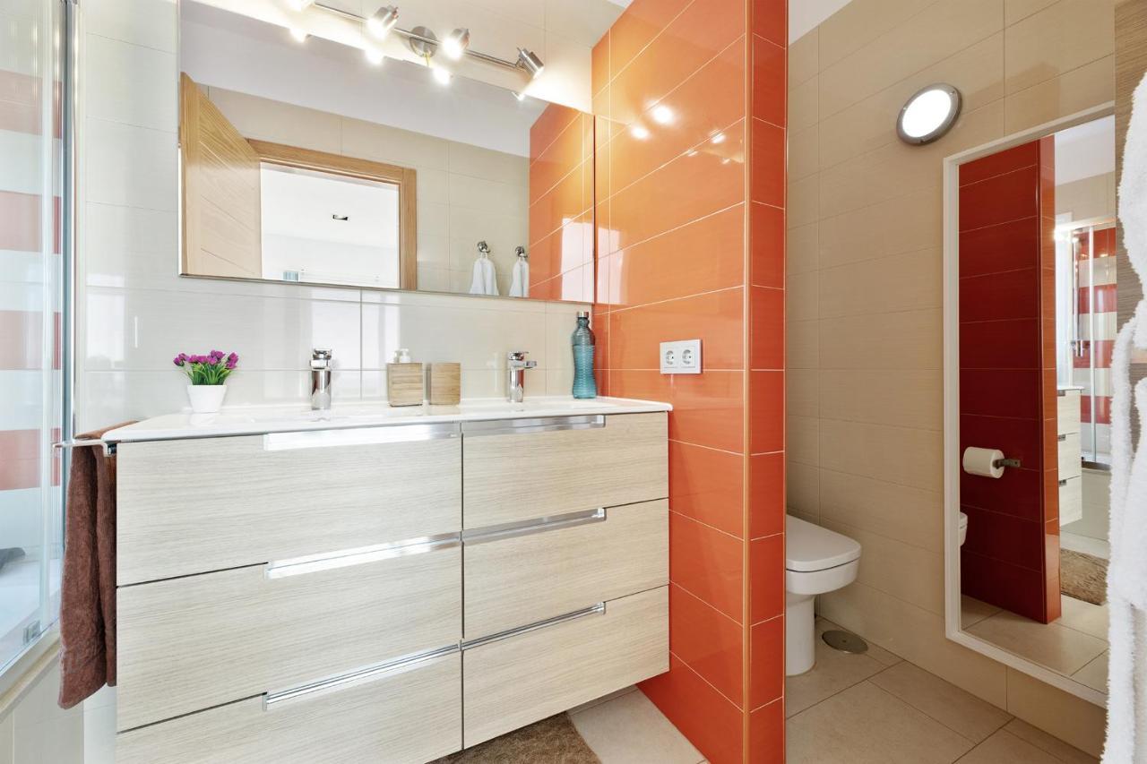 Suite Isabela Tias Luaran gambar
