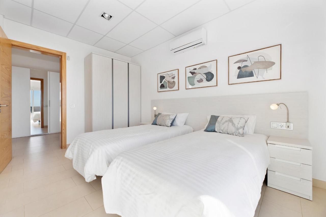 Suite Isabela Tias Luaran gambar